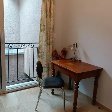 Elegante Maison T4 Avec Terrasse Vue Rhone *