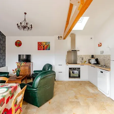 Elegante Maison T4 Avec Terrasse Vue Rhone * Sablons (Drome)